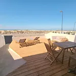 Maar Apartment *