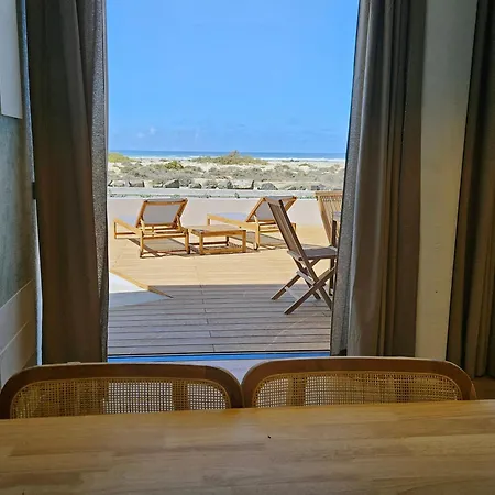 Maar * Cotillo