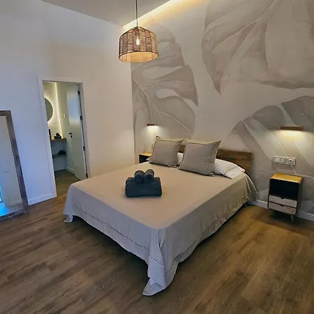 Maar *