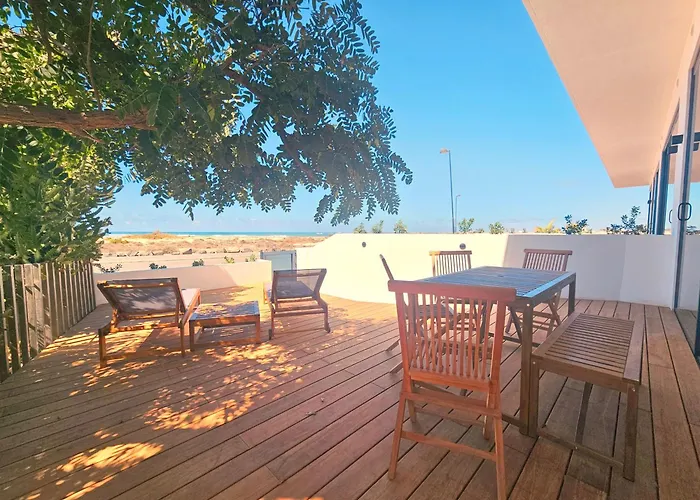Maar * Cotillo